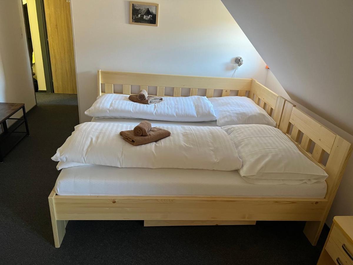 Horsky Hotel Paprsek Staré Město 外观 照片
