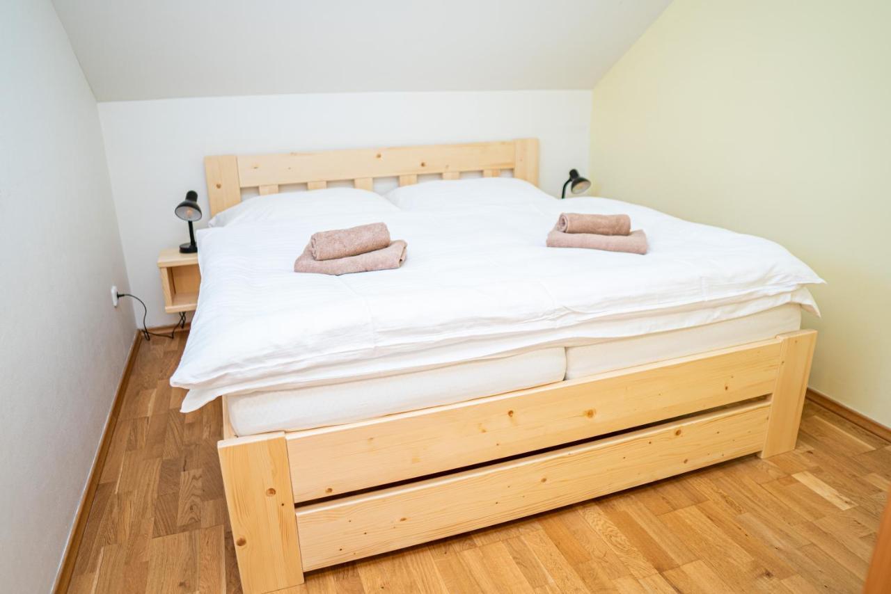 Horsky Hotel Paprsek Staré Město 外观 照片