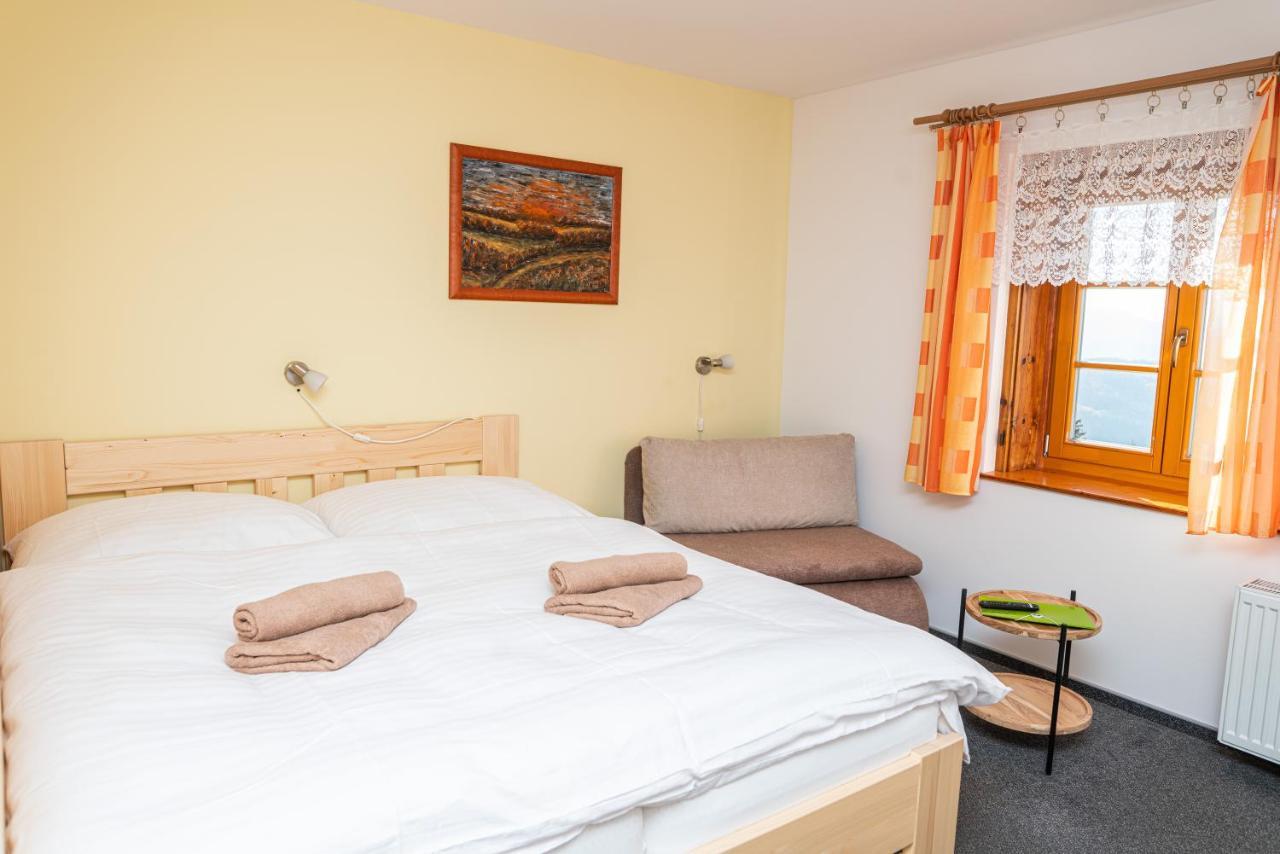 Horsky Hotel Paprsek Staré Město 外观 照片
