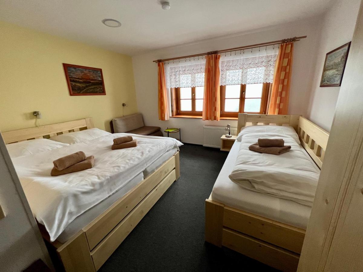 Horsky Hotel Paprsek Staré Město 外观 照片