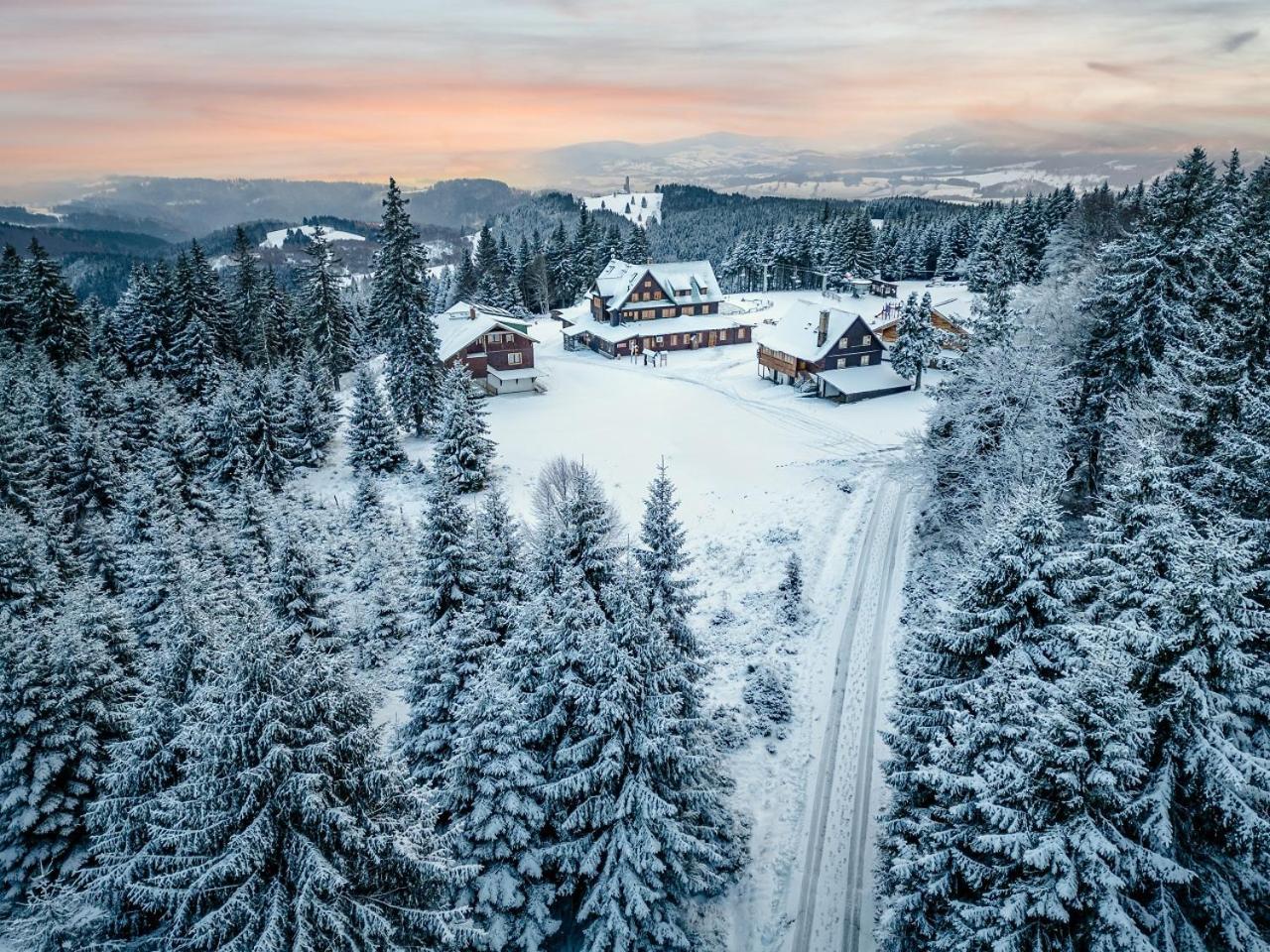 Horsky Hotel Paprsek Staré Město 外观 照片